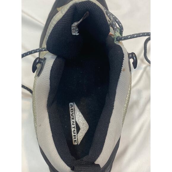 New Balance 900 Women's Hiking Trail Sneaker Boot SIZE 9 VERY NICE - Picture 8 of 9